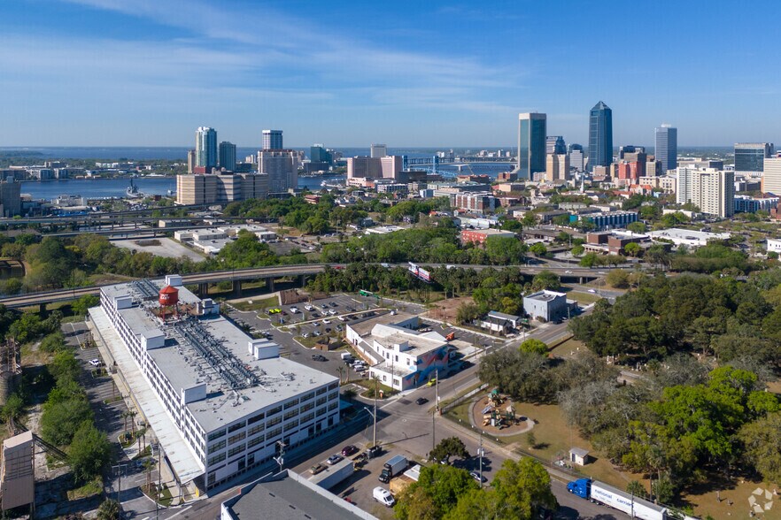 More Photos Of 700 E Union St, Jacksonville Apartments For Lease