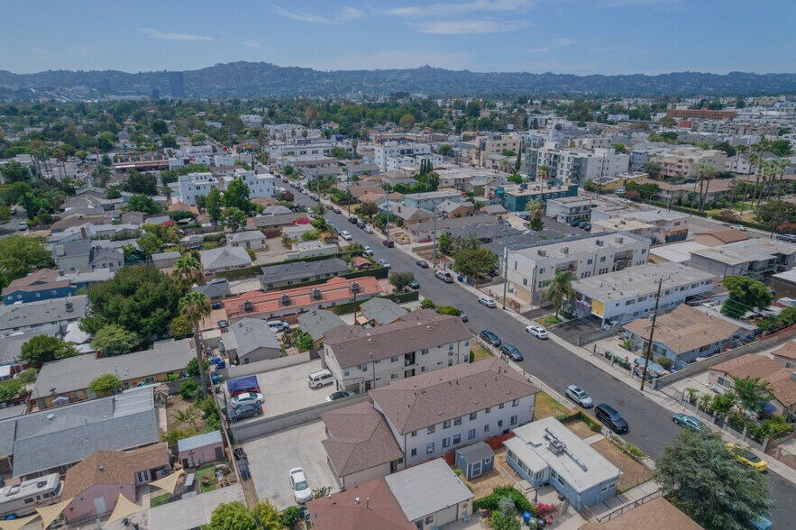 More Photos Of 5328 Auckland Ave, North Hollywood Apartments For Sale