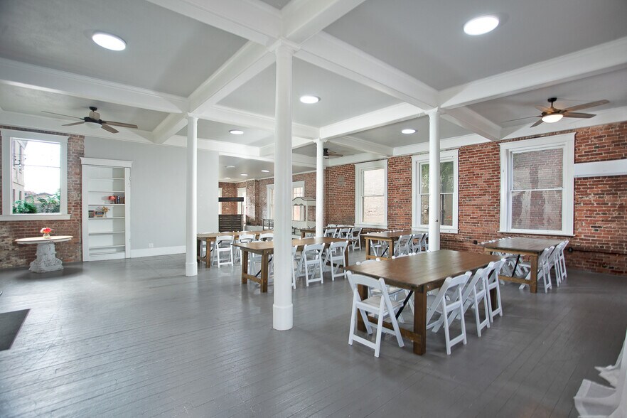 More Photos Of 479 B St, Biggs Storefront Retail Office For Sale