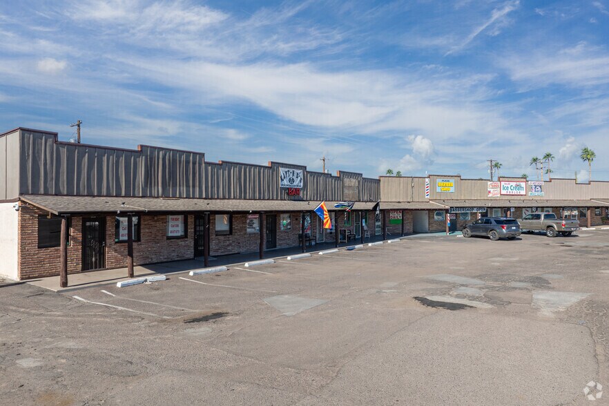 More Photos Of 300-350 W Apache Trl, Apache Junction Unknown For Lease