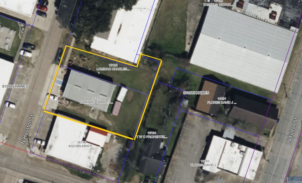 More Photos Of 210 N Houston, Wharton Freestanding For Sale