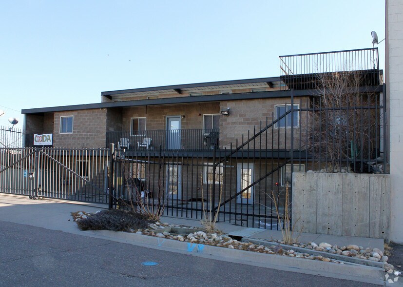More Photos Of 440-444 Lipan St, Denver Warehouse For Sale