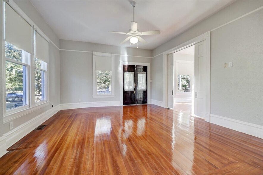 More Photos Of 1229 Heights Blvd, Houston Loft Creative Space For Lease