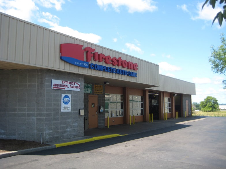 More Photos Of 4100-4160 State Route 31, Clay Unknown For Lease