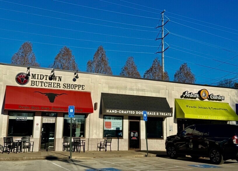 Primary Photo Of 985 Monroe Dr NE, Atlanta Storefront For Lease