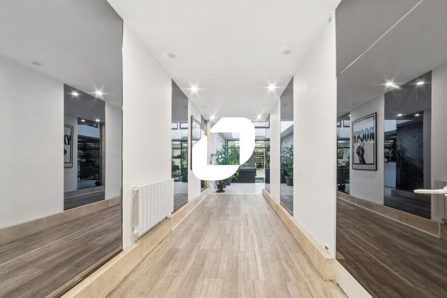 More Photos Of 20 Rue Paul Bert, Boulogne-Billancourt Office For Sale