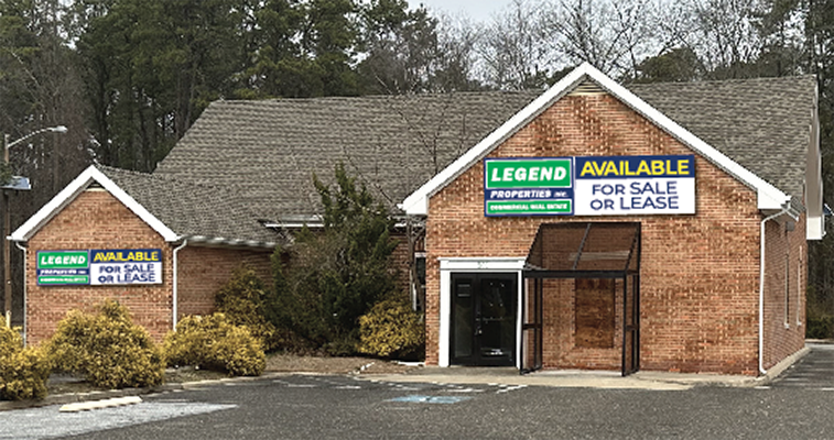 Primary Photo Of 207 Tuckerton Rd, Medford Bank For Lease