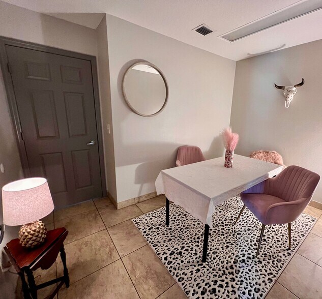 More Photos Of 2200 S Bay St, Eustis Office For Sale