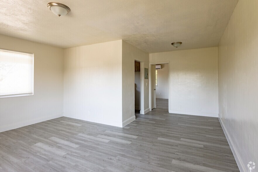 More Photos Of 2781 SW 2nd St, Fort Lauderdale Apartments For Sale