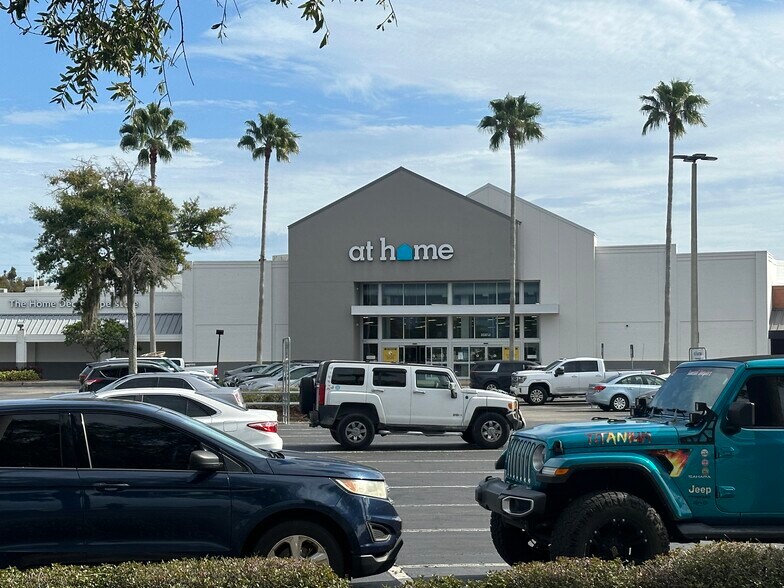 More Photos Of 25813 US Hwy 19 N, Clearwater Unknown For Lease