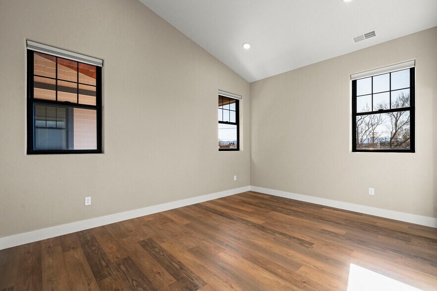 More Photos Of 734 Tahoe St, Reno Apartments For Sale