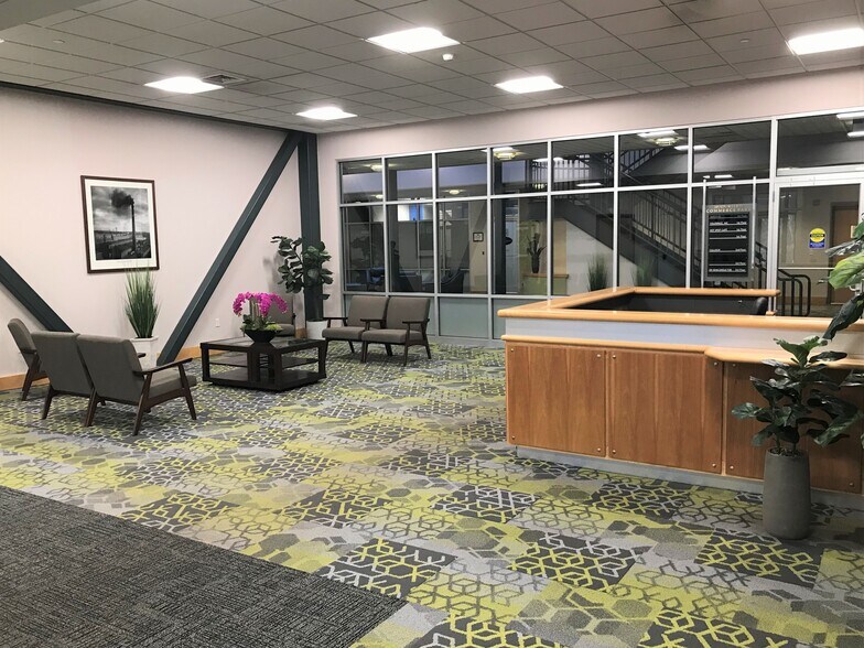 More Photos Of 8 Commerce Dr, Bedford Office For Lease