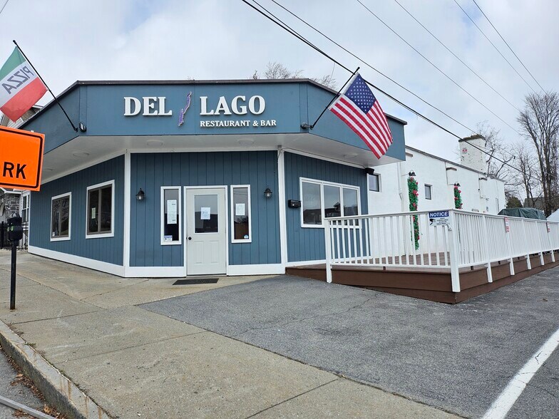 Primary Photo Of 10 McGillis Ave, Lake George Restaurant For Lease
