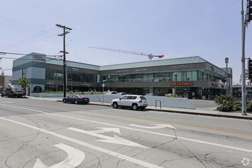 More Photos Of 13400 Washington Blvd, Marina Del Rey General Retail For Lease