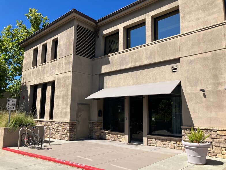 More Photos Of 145 El Camino Real, Menlo Park Storefront Retail Office For Lease