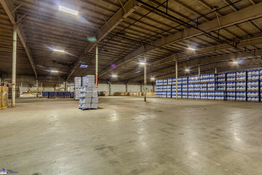 More Photos Of 7845 Carneal Rd, West Paducah Warehouse For Sale