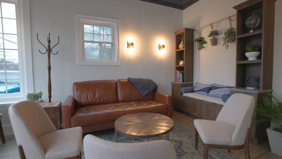 Primary Photo Of 14 Main St, Southborough Medical For Sale