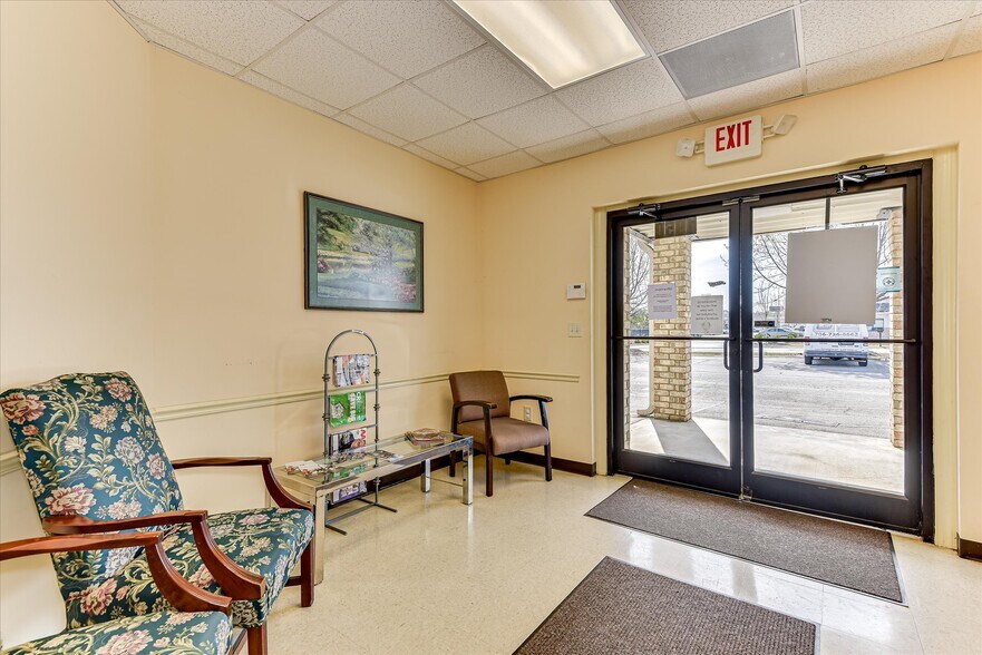 More Photos Of 1950 International Ct, Grovetown Office For Sale