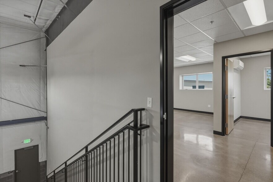 More Photos Of 20723 Brinson Blvd, Bend Light Manufacturing For Lease