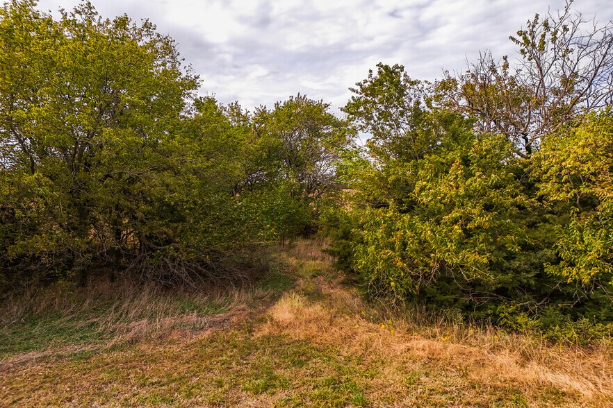 More Photos Of 80+/- Acres on SW 30th St. & SW Indianola Rd., Benton Land For Sale