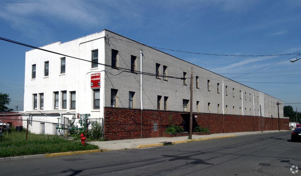 More Photos Of 611-653 Sayre Ave, Perth Amboy Warehouse For Lease