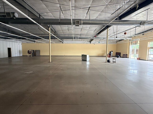 More Photos Of 2384 Nc Highway 24 27 E, Biscoe Freestanding For Sale
