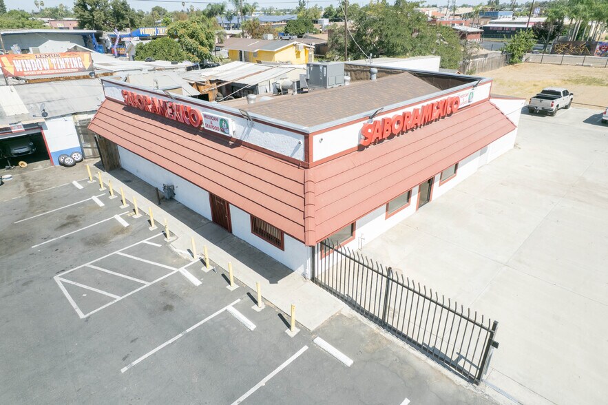 More Photos Of 2112 E California Ave, Bakersfield Restaurant For Sale