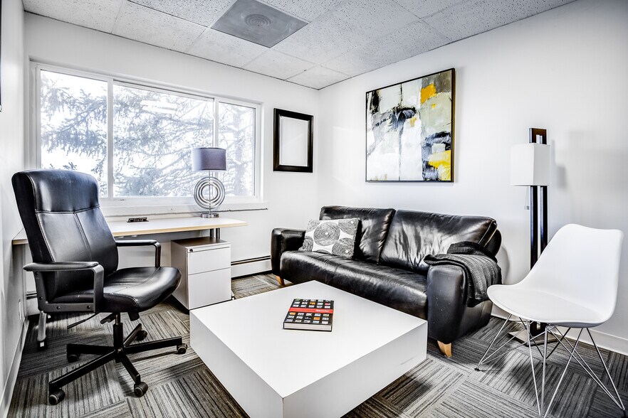 More Photos Of 4045 N Wadsworth Blvd, Wheat Ridge Office For Sale