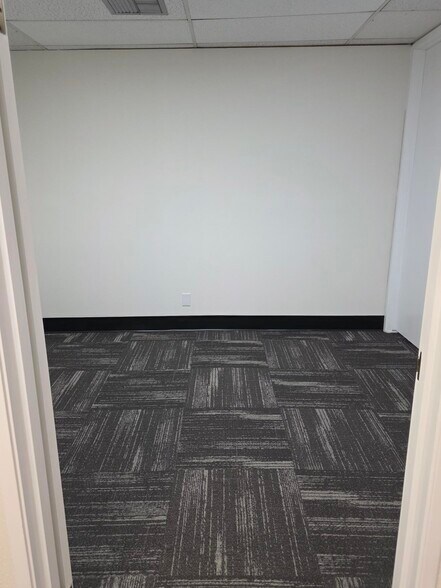 More Photos Of 17871 Santiago Blvd, Orange Medical For Lease
