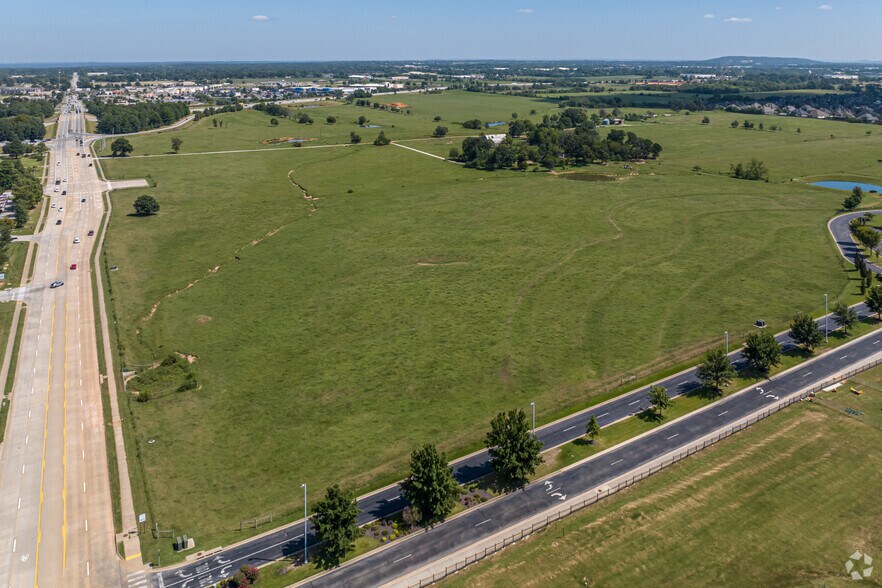 More Photos Of I-49 & Pleasant Grove Rd, Rogers Land For Sale