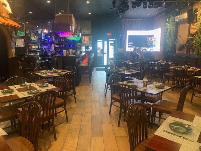 More Photos Of 168 Mcwhorter St, Newark Restaurant For Sale