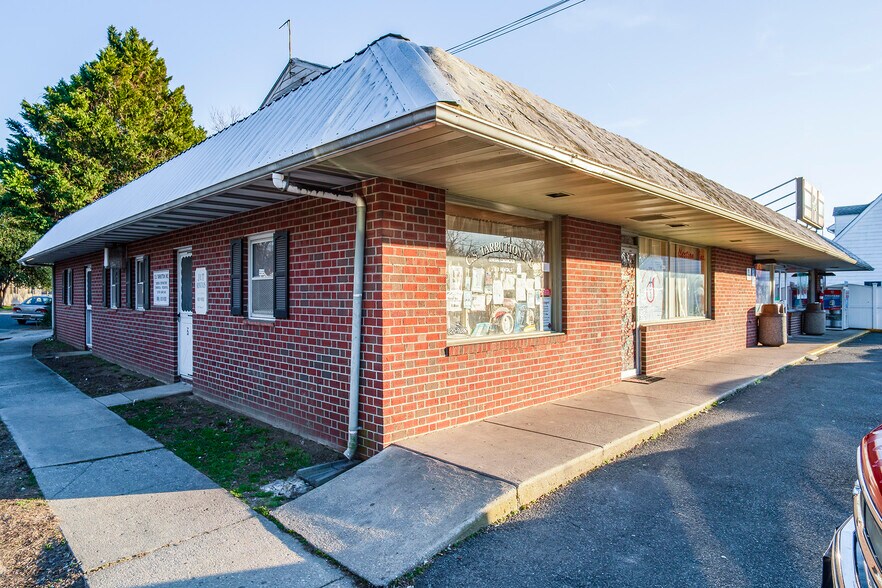More Photos Of 410 N Washington St, Easton Storefront Retail Office For Lease