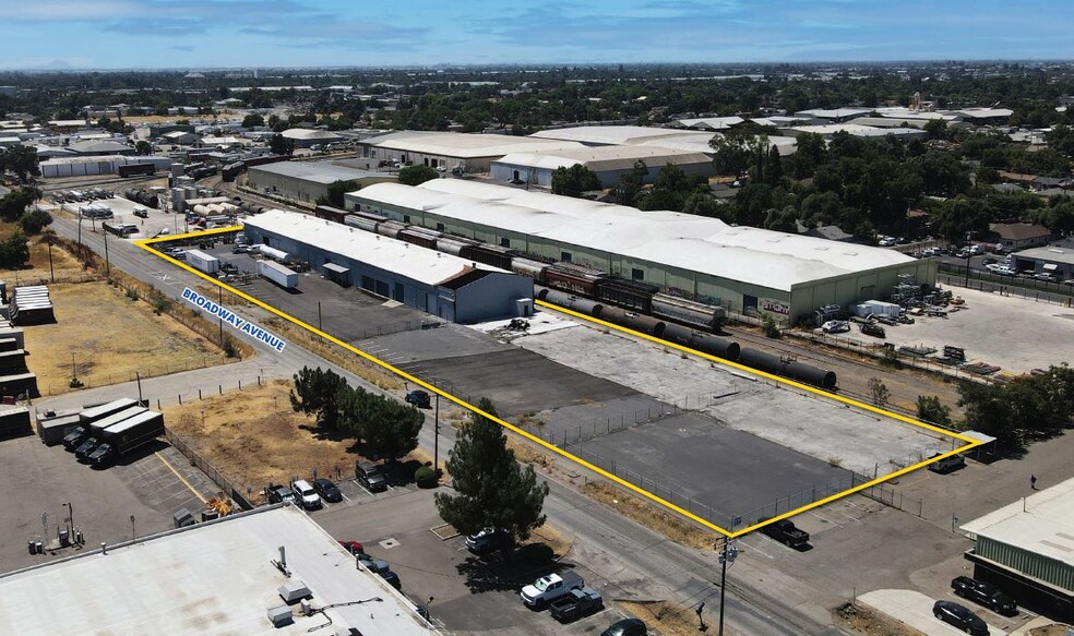 Primary Photo Of 1551 N Broadway Ave, Stockton Industrial For Lease