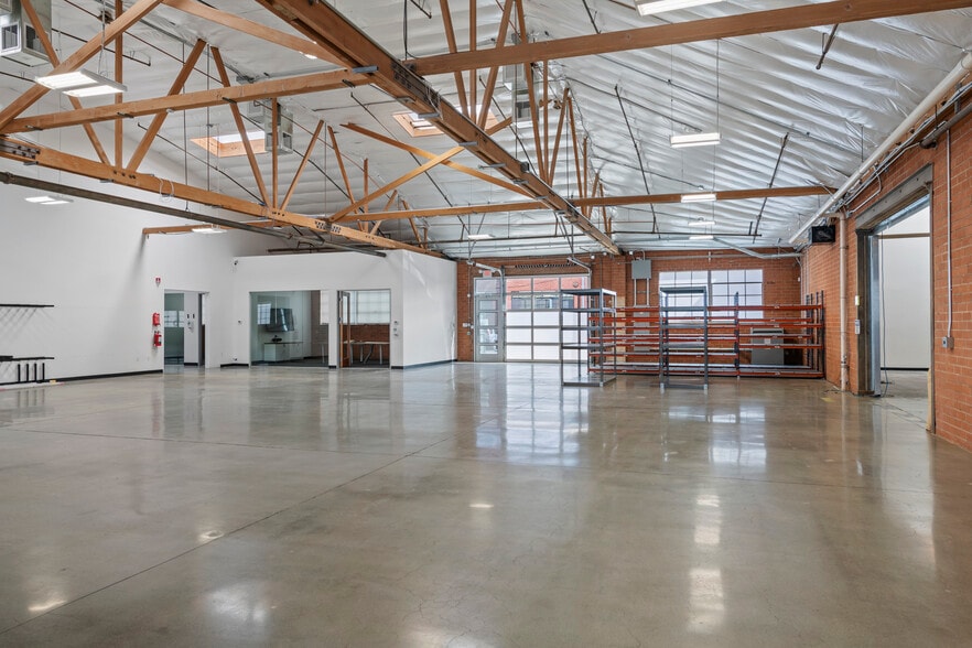 More Photos Of 12831 Weber Way, Hawthorne Unknown For Lease