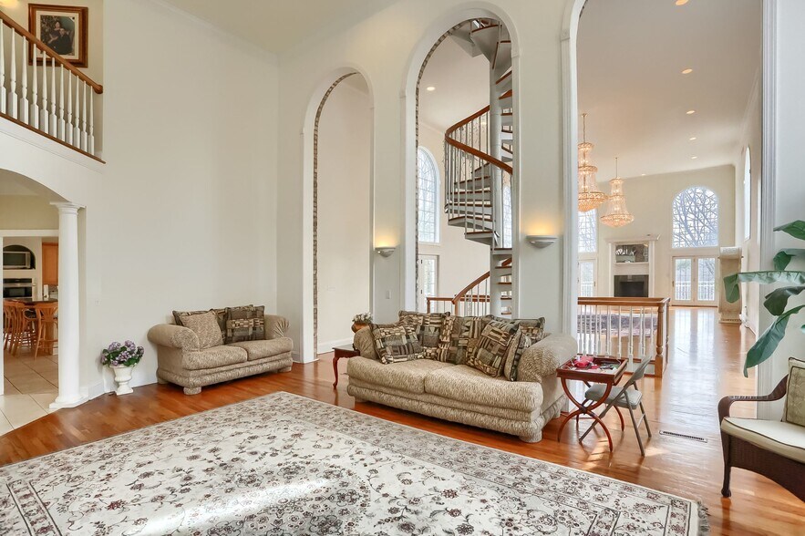 More Photos Of 132 Peppergrass Rd, Baden Lodge Meeting Hall For Sale