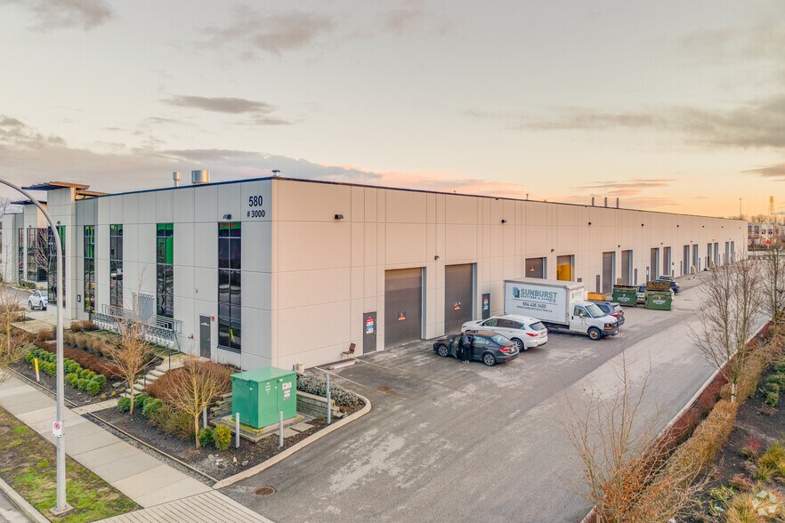 More Photos Of 580 Nicola Ave, Port Coquitlam Warehouse For Lease