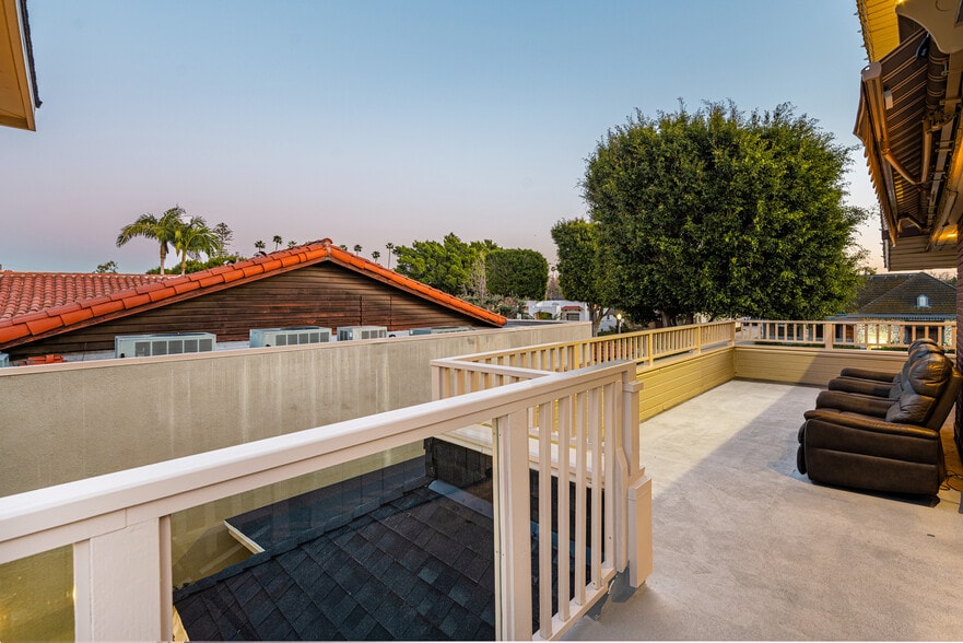 More Photos Of 615 E Chapman Ave, Orange Medical For Sale