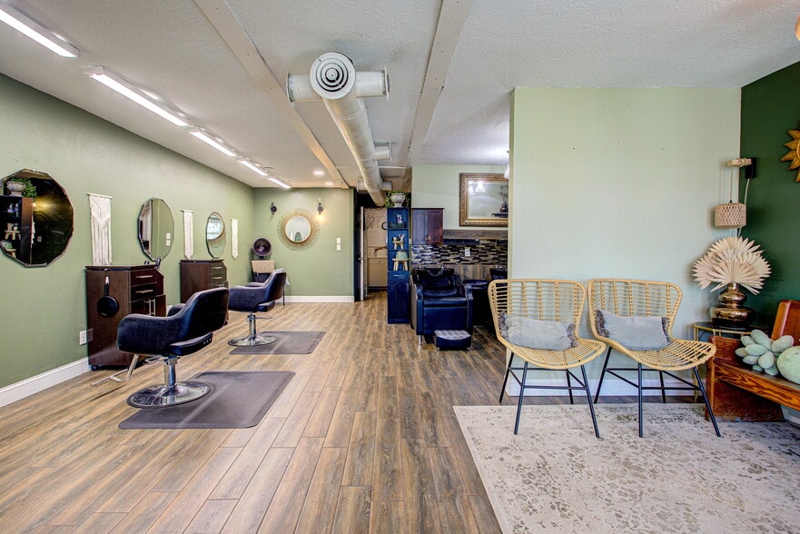 More Photos Of 203 Laurel St, Palatka Office For Sale