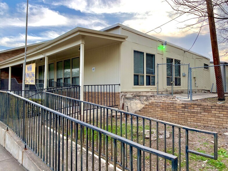 More Photos Of 5703 Blanco Rd, San Antonio Schools For Sale