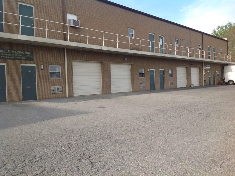 More Photos Of 1604-1626 E Ayre St, Newport Warehouse For Lease