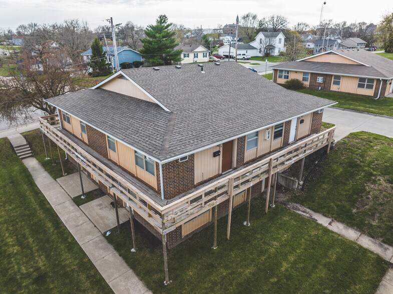 More Photos Of 515 E 7th St, Maryville Apartments For Sale