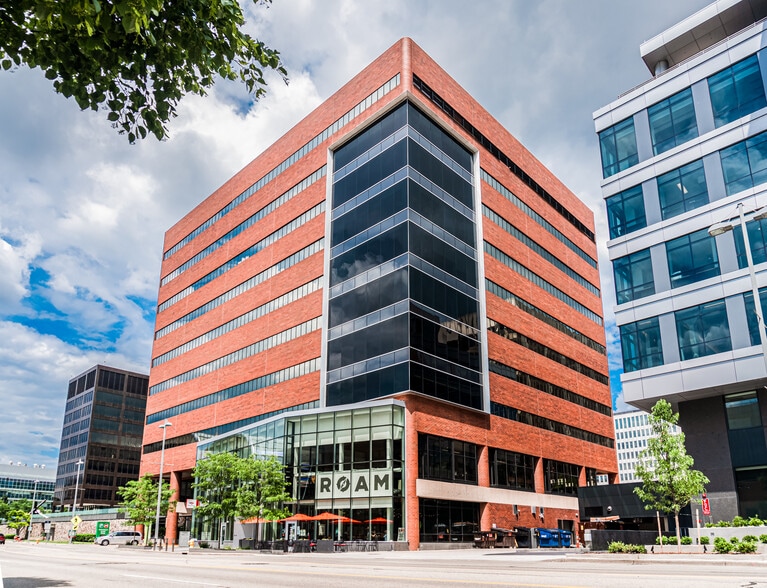 More Photos Of 250 Monroe Ave NW, Grand Rapids Office For Lease