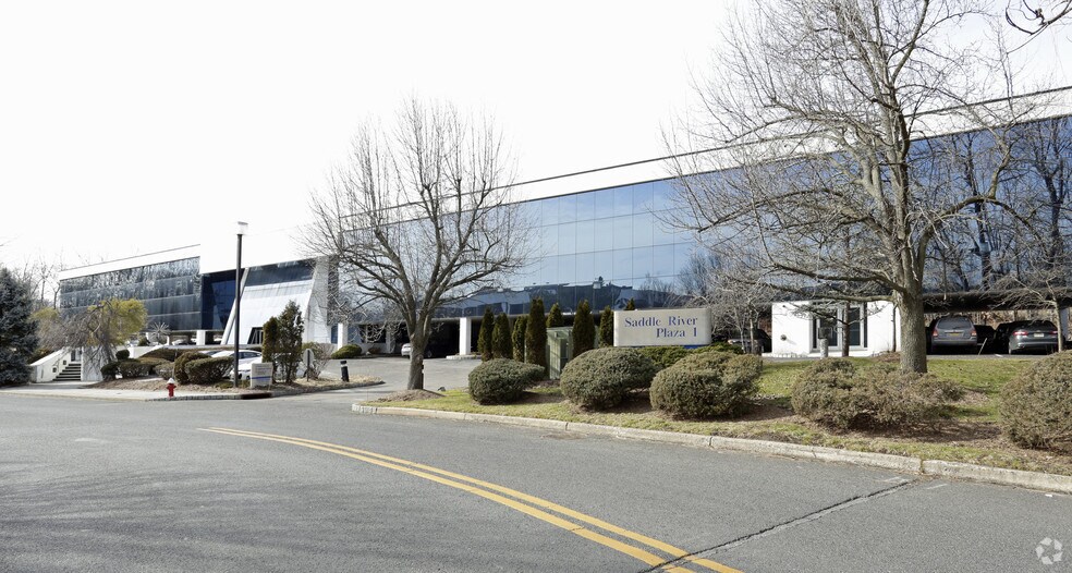 Primary Photo Of 1 Park Way, Upper Saddle River Office For Lease