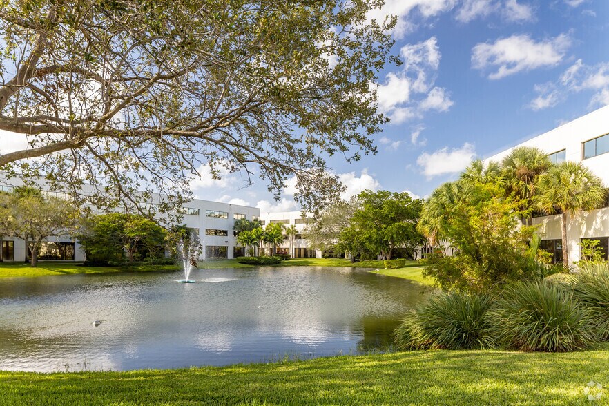 More Photos Of 4500 N State Road 7, Lauderdale Lakes Unknown For Lease