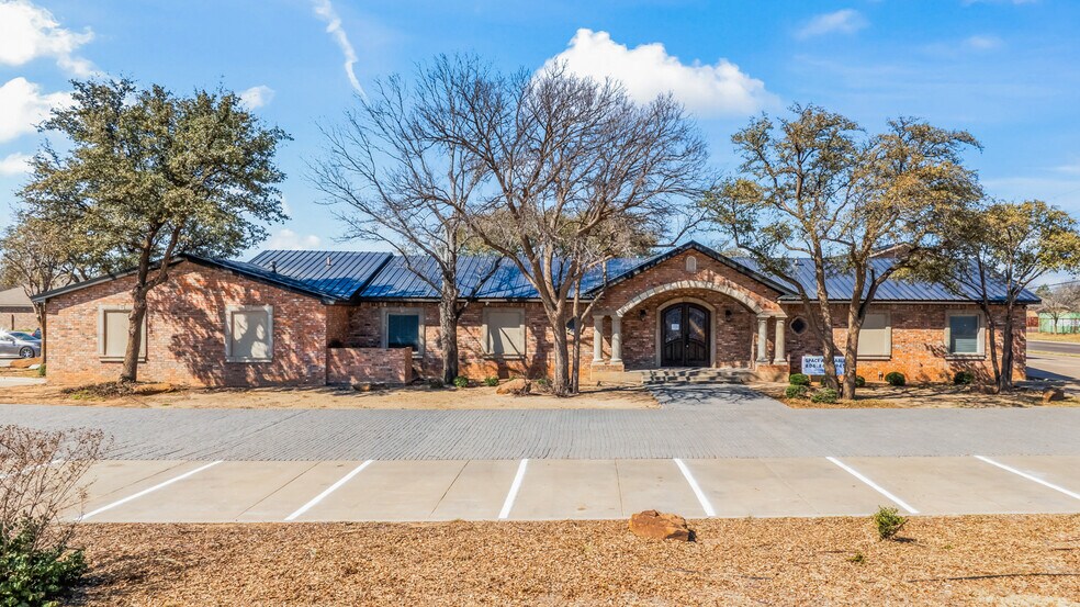 Primary Photo Of 1120 W Loop 289, Lubbock Medical For Lease