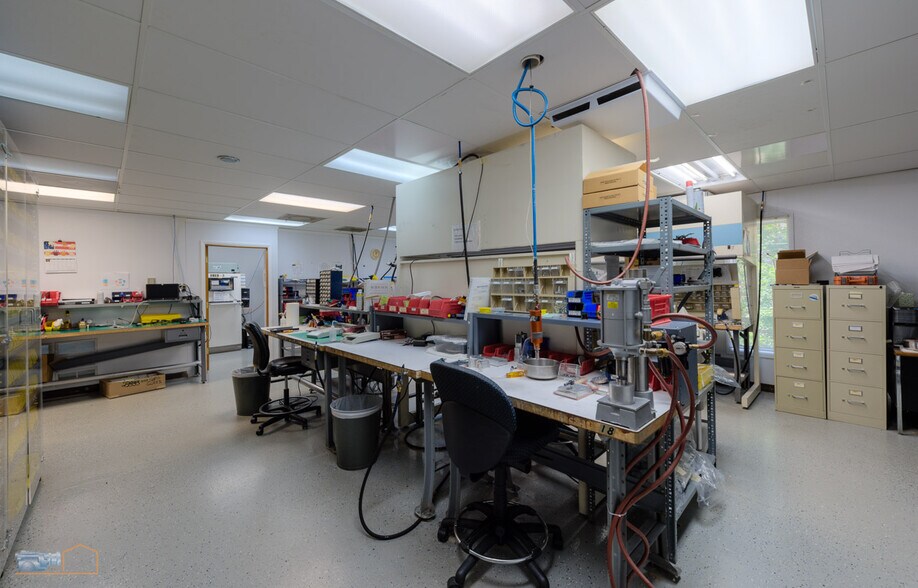 More Photos Of 5649 Arapahoe Ave, Boulder Flex For Sale