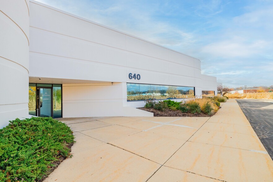 More Photos Of 640 Avis Dr, Ann Arbor Flex For Sale