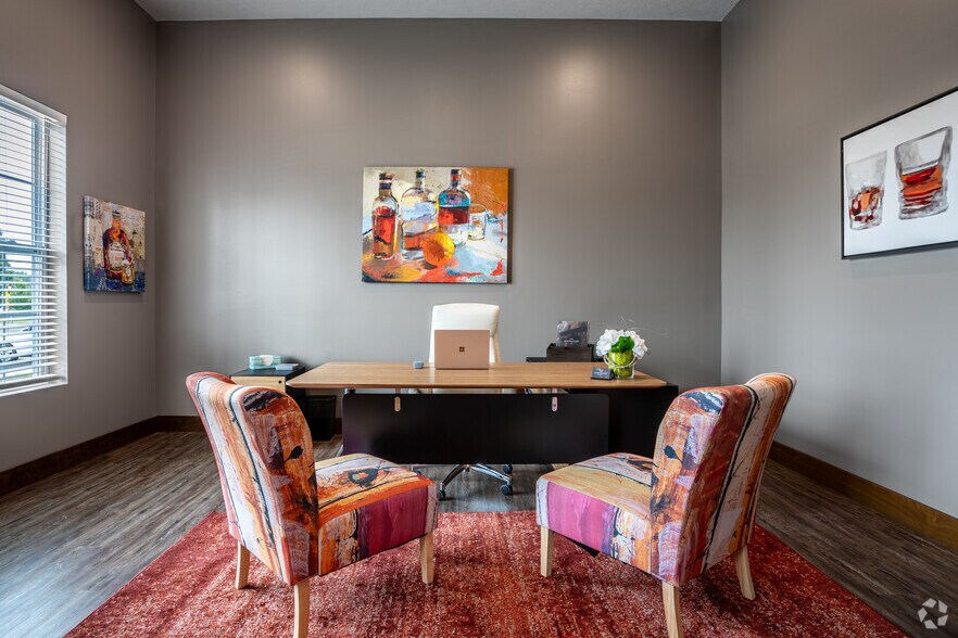 More Photos Of 1812 Bourbon St, Ashville Apartments For Sale