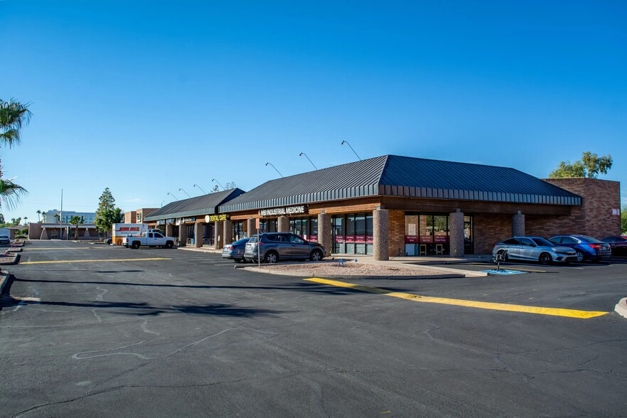 More Photos Of 1440 S Country Club Dr, Mesa Unknown For Lease