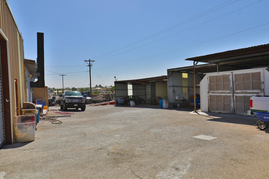 More Photos Of 10762 Montana Ave, El Paso Auto Repair For Sale